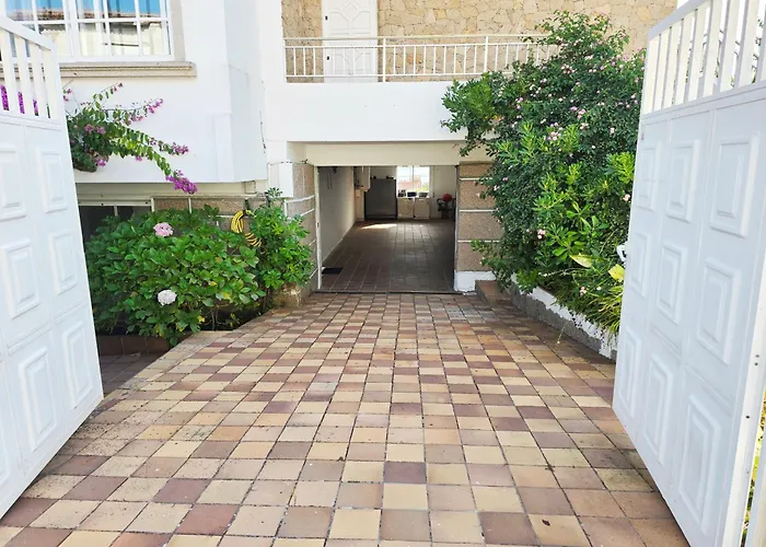 Casa En La Playa De Panxon *